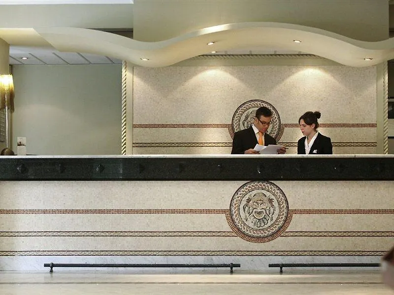 Mercure Lyon Centre Saxe Lafayette Hotel