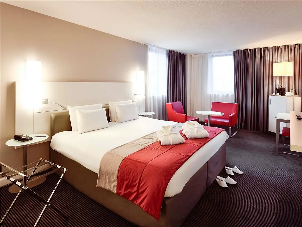 Mercure Lyon Centre Saxe Lafayette 4*,  France
